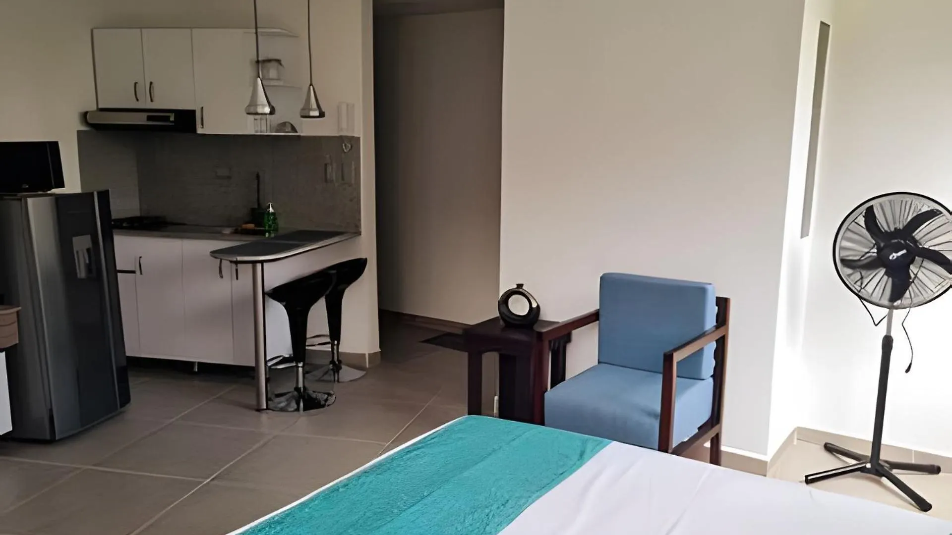 404 Moderno Aparta-Suite En Versalles Tipo Loft - Cali Tower Suites & Lofts Lägenhet