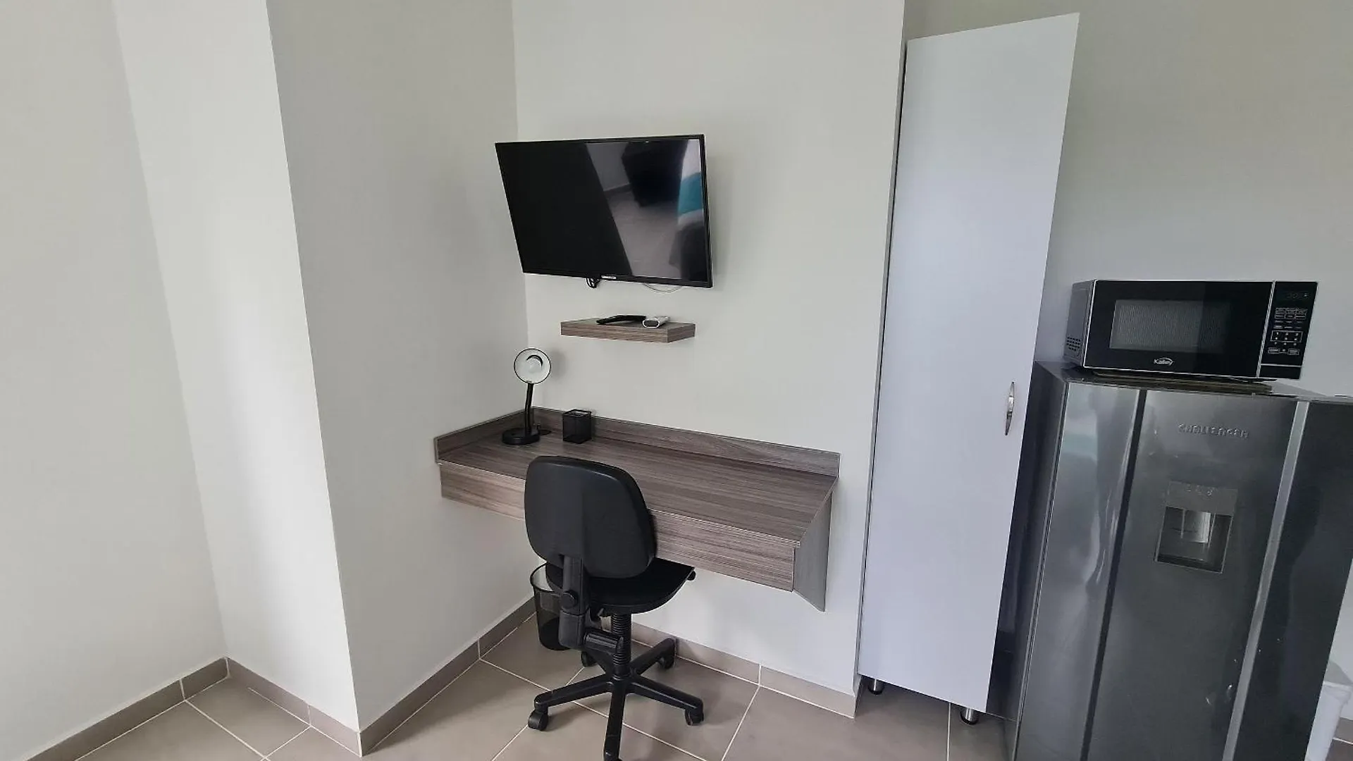 404 Moderno Aparta-Suite En Versalles Tipo Loft - Cali Tower Suites & Lofts 0*,